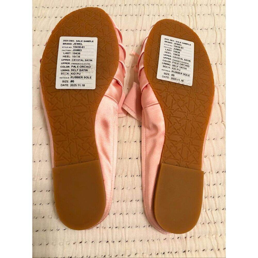Jewel Badgley Mischka Pink Satin Ballet Mule Flats Pearl Bow Slip-On Shoes Size - Picture 3 of 5